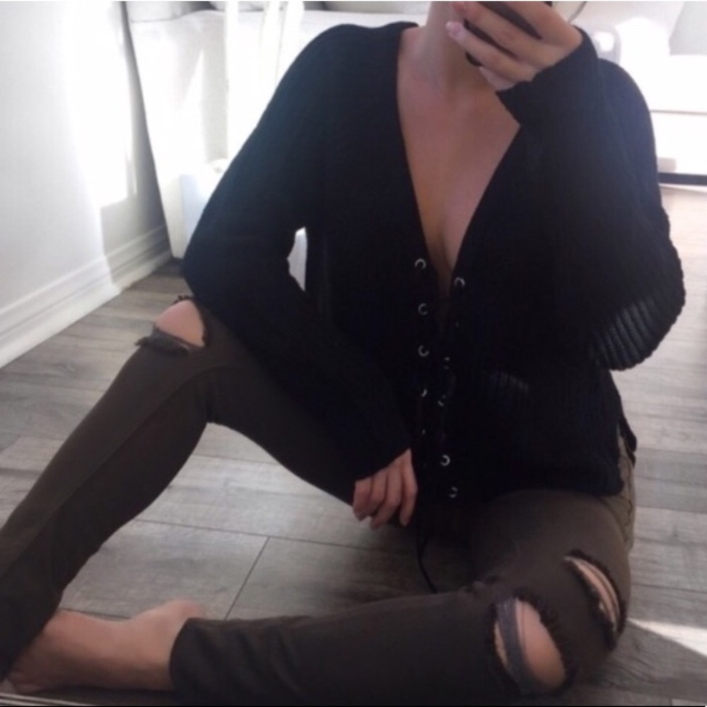 🔥REPOSH🔥 Olive buff knee skinny